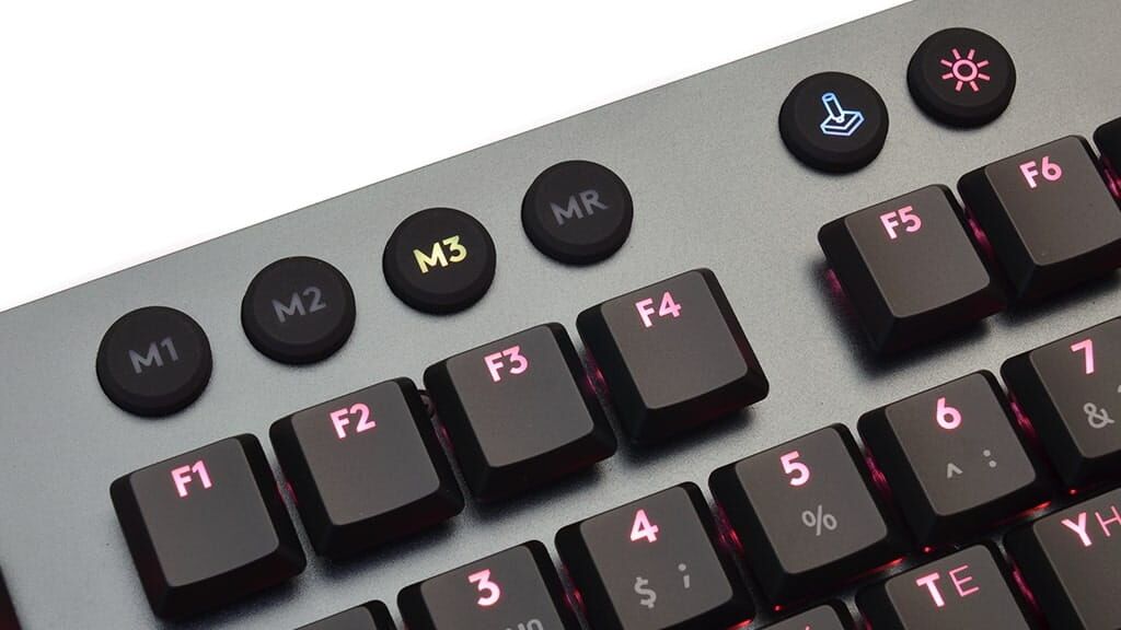 Возможности управления клавиатуры Logitech G815 RGB