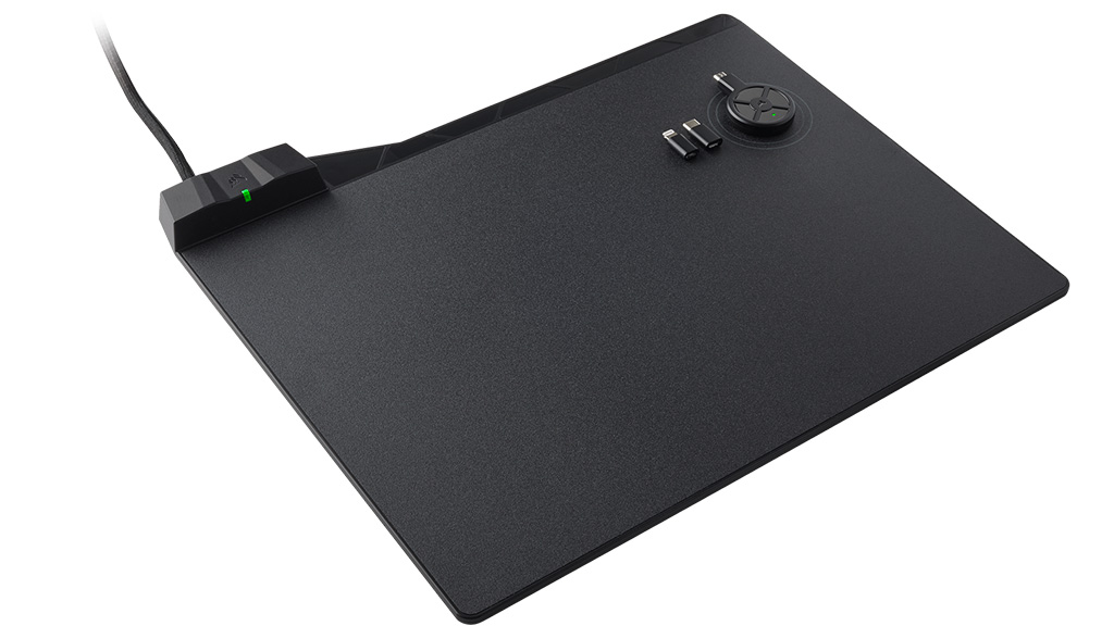 Технология беспроводной зарядки CORSAIR MM1000 Qi Wireless Charging Mouse Pad