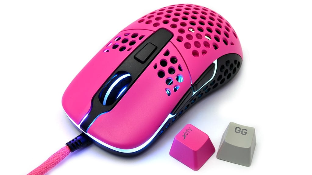 Легкая и прочная мышь Xtrfy M42 RGB Pink