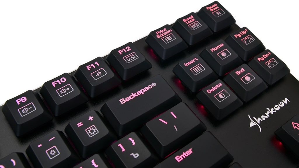 Геймерская специфика клавиатуры Sharkoon PureWriter TKL RGB