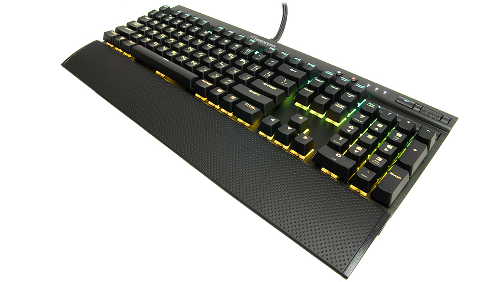 Обзор игровой клавиатуры Corsair K70 LUX RGB на переключателях Cherry MX Silent